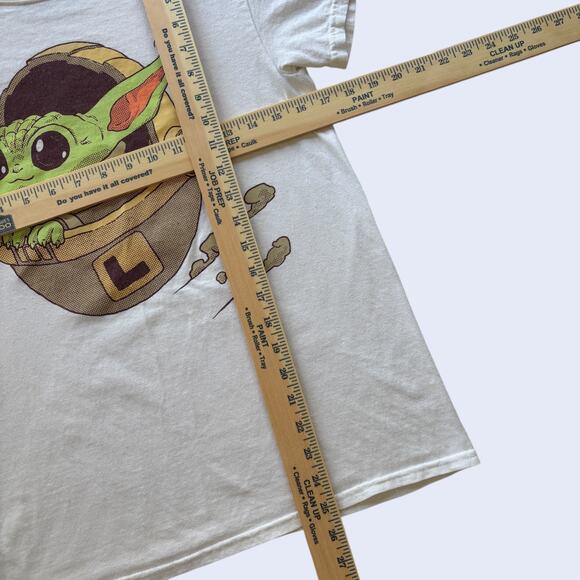 Star Wars Geeknet Grogu “The Child Plate” T-Shirt S White Graphic Tee - Picture 4 of 5
